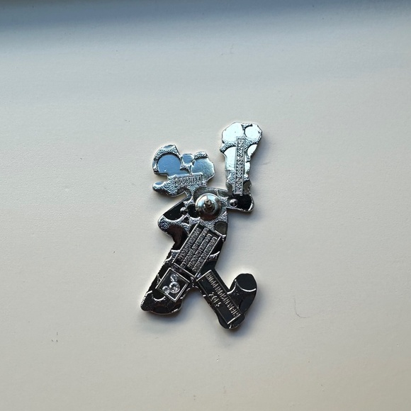 St .Patty's Goofy Disneyland 2025 Hidden Mickey Disney Trading Pin Wave A - Picture 2 of 2